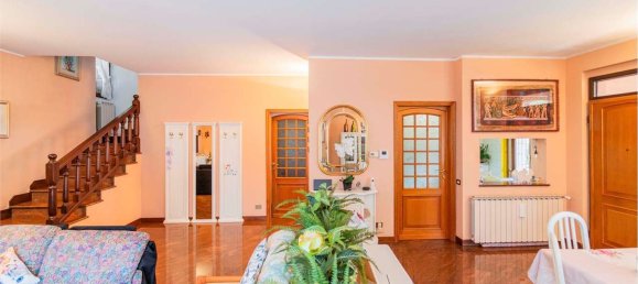 4غرفة فيلا في Magenta, Italy رقم 124124 11