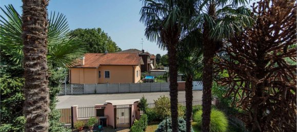 4غرفة فيلا في Magenta, Italy رقم 124124 27