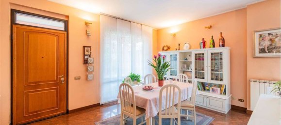 4غرفة فيلا في Magenta, Italy رقم 124124 10