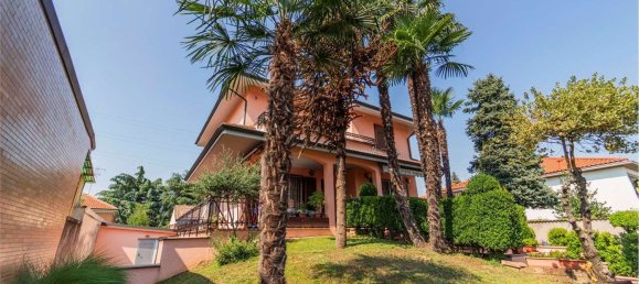 4غرفة فيلا في Magenta, Italy رقم 124124 42