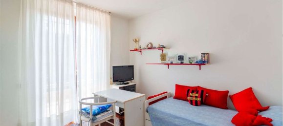 4غرفة فيلا في Magenta, Italy رقم 124124 30