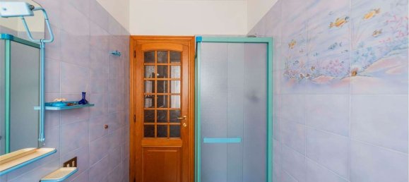 4غرفة فيلا في Magenta, Italy رقم 124124 24