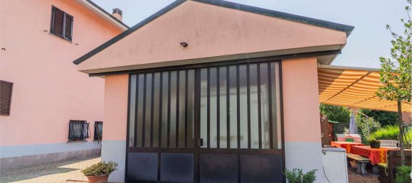 4غرفة فيلا في Magenta, Italy رقم 124124 35