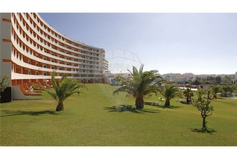 1 bedroom Apartment in Albufeira, Portugal No. 11229