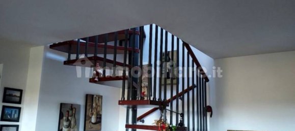 2 bedrooms Penthouse in Rome, Italy No. 28657 11