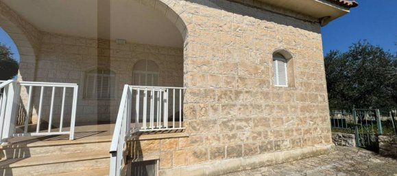 Склад с 4 комнатами в Монополи, Италия № 20963 3