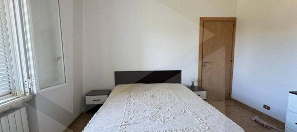 Склад с 4 комнатами в Монополи, Италия № 20963 19