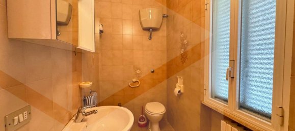 Склад с 4 комнатами в Монополи, Италия № 20963 14