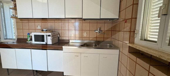 Склад с 4 комнатами в Монополи, Италия № 20963 8