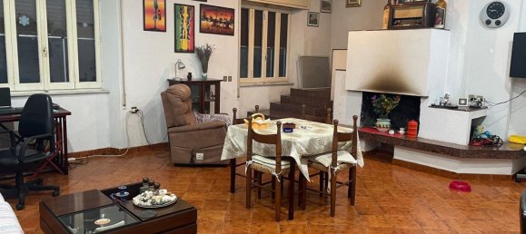 5 غرف نوم فيلا في Anzio, Italy رقم 320928 10