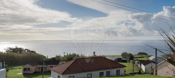 Casa de 4 dormitorios en Horta, Portugal No. 178064 2