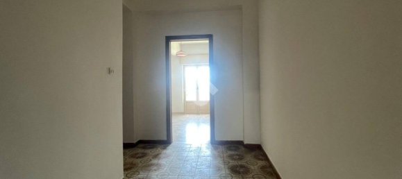 3 bedrooms Apartment in Reggio Calabria, Italy No. 268116 7