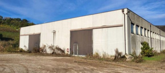 2000m² Warehouse in Barbarano Mossano, Italy No. 376326 5