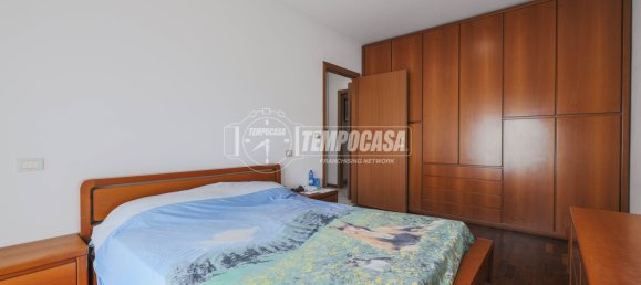 1 bedroom Apartment in Imola, Italy No. 323086 4