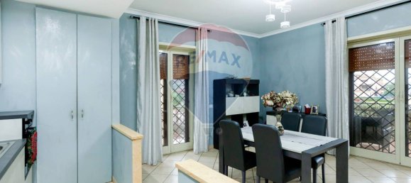 2 bedrooms Apartment in Rome, Italy No. 52937 9