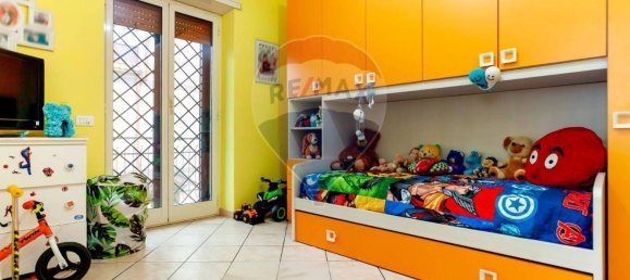 2 bedrooms Apartment in Rome, Italy No. 52937 16