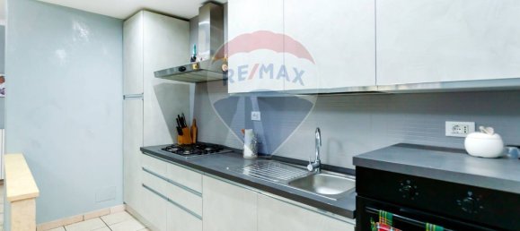 2 bedrooms Apartment in Rome, Italy No. 52937 8