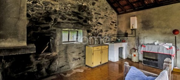 4 bedrooms House in Salto, Portugal No. 124504 27