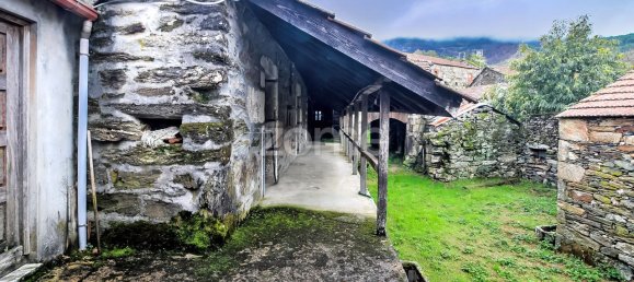 4 bedrooms House in Salto, Portugal No. 124504 23