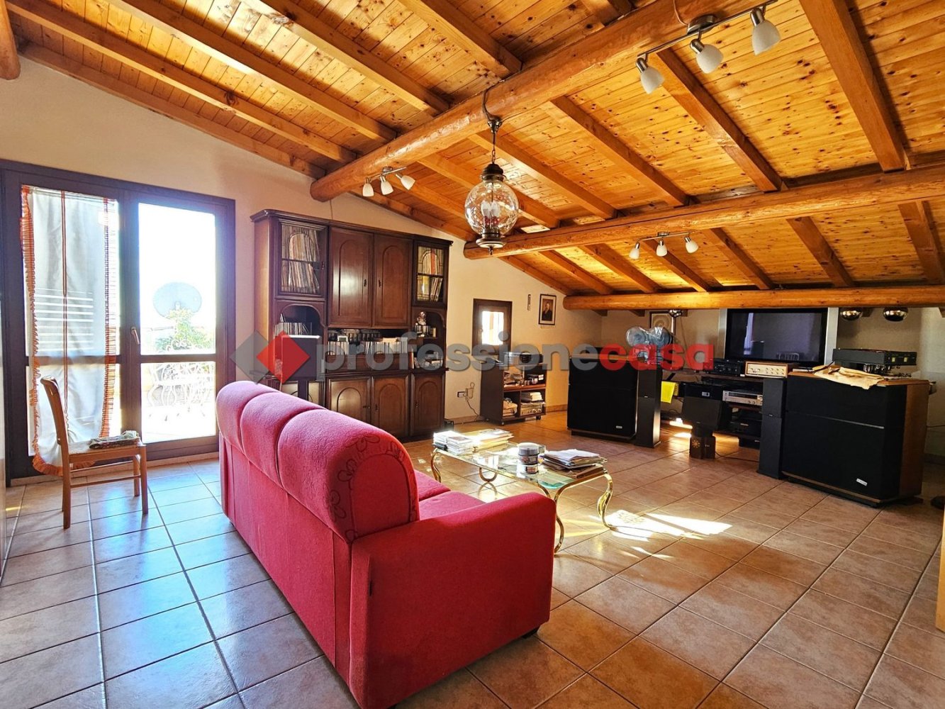 7 rooms Apartment in Sant'Agata li Battiati, Italy No. 47530