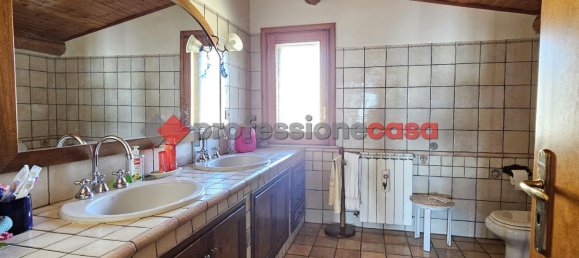 7 rooms Apartment in Sant'Agata li Battiati, Italy No. 47530 48