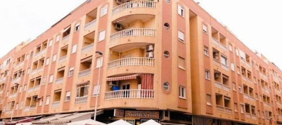 Apartamento de 2 dormitorios en Torrevieja, Spain No. 141690 6