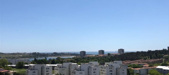 3 bedrooms Apartment in Porto, Portugal No. 97703 20