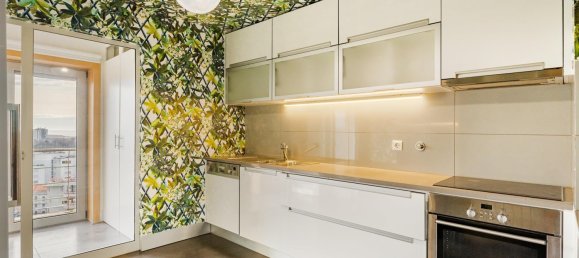 3 bedrooms Apartment in Porto, Portugal No. 97703 29