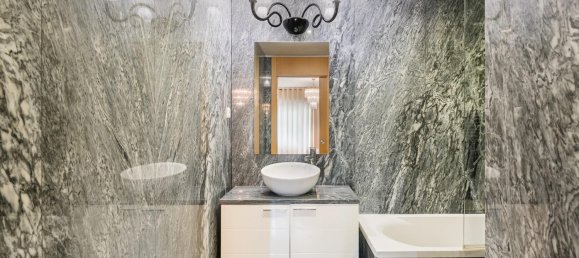 3 bedrooms Apartment in Porto, Portugal No. 97703 7