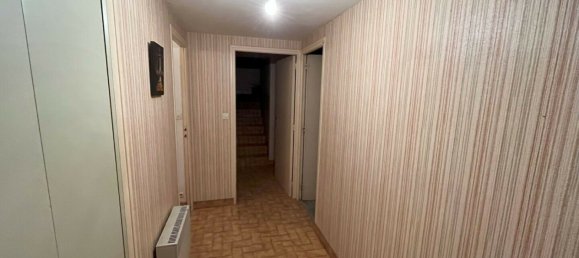 3 bedrooms House in Sille-le-Guillaume, France No. 357908 10