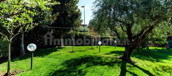 3 bedrooms Villa in Guidonia Montecelio, Italy No. 7541 6