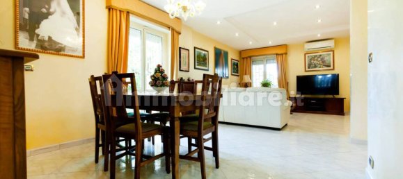 3 bedrooms Villa in Guidonia Montecelio, Italy No. 7541 24