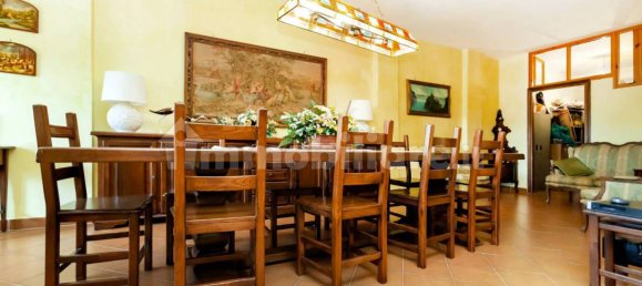 3 bedrooms Villa in Guidonia Montecelio, Italy No. 7541 14