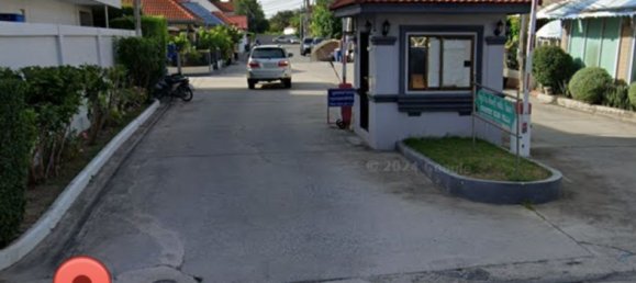 5 bedrooms Villa in Pattaya, Thailand No. 77615 3