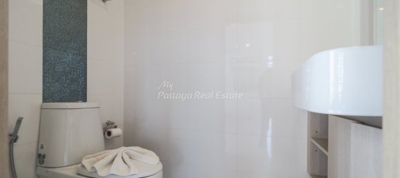 1 bedroom Condo in Pattaya, Thailand No. 8959 11