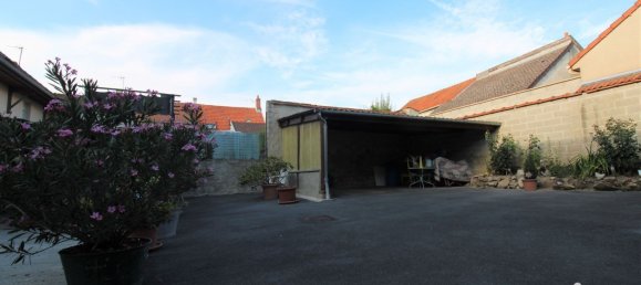 Casa de 4 dormitorios en Mailly-Champagne, France No. 85253 12