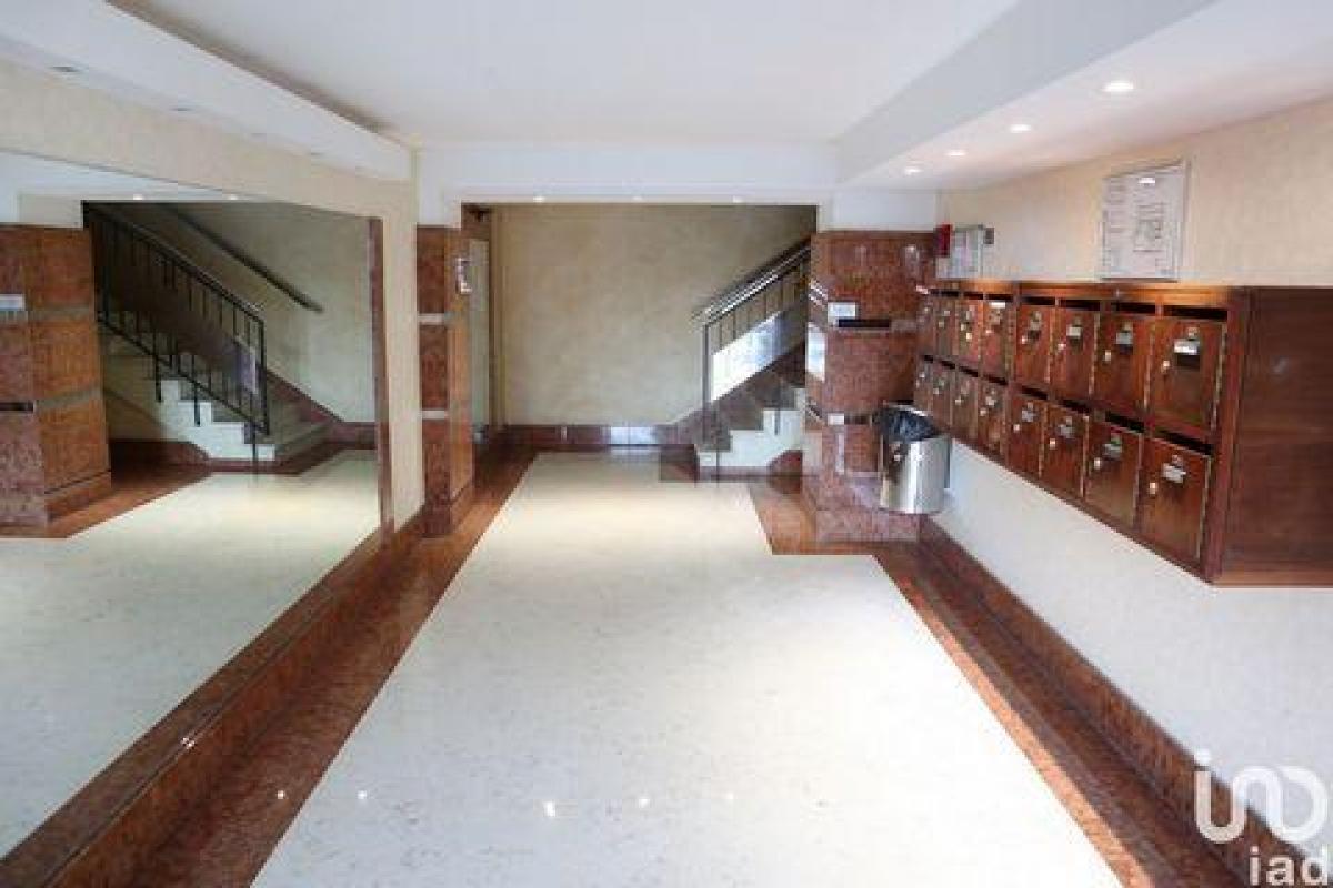 Кондоминиум  с 2 спальнями в Франконвиль, Франция № 33873