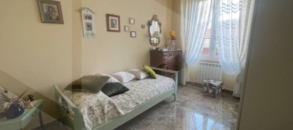 5 rooms Apartment in San Severo, Italy No. 26003 9