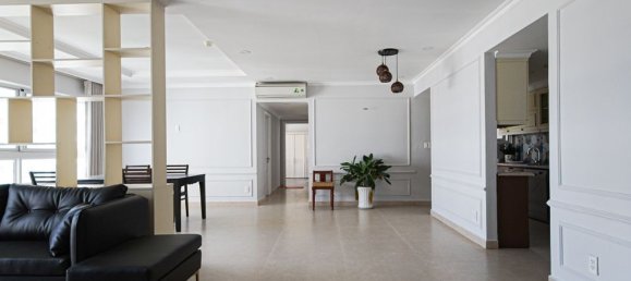 3 bedrooms Apartment in District 7, Vietnam No. 17508 3