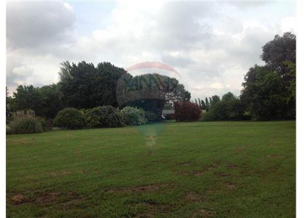  Land in Pilar, Argentina No. 119478