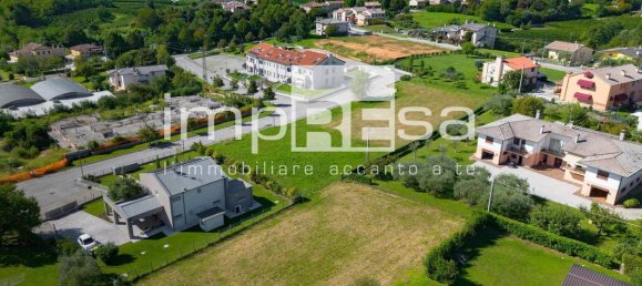 Grundstück in San Pietro di Feletto, Italy 1050m², Nr. 375783 6