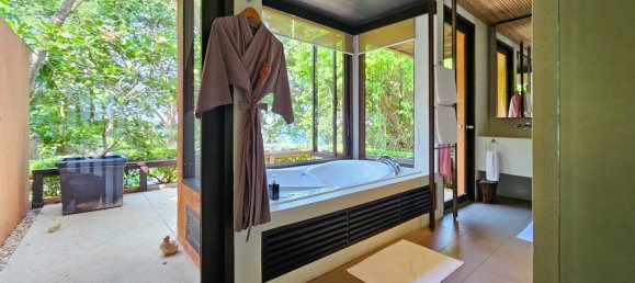 4 bedrooms Villa in Phuket, Thailand No. 11009 15