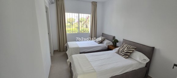 7 bedrooms Villa in Marbella, Spain No. 135140 44