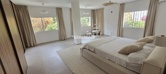 7 bedrooms Villa in Marbella, Spain No. 135140 40