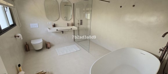 7 bedrooms Villa in Marbella, Spain No. 135140 42