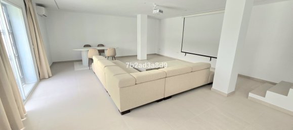 7 bedrooms Villa in Marbella, Spain No. 135140 18