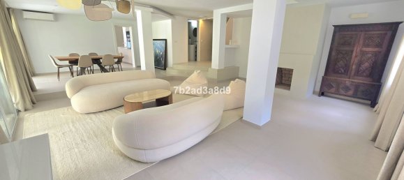 7 bedrooms Villa in Marbella, Spain No. 135140 37