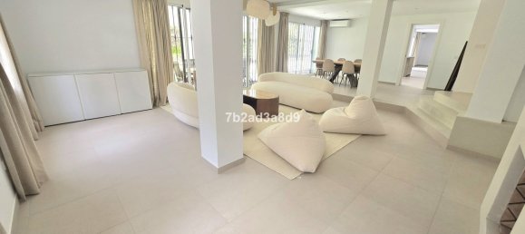 7 bedrooms Villa in Marbella, Spain No. 135140 35
