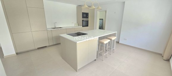 7 bedrooms Villa in Marbella, Spain No. 135140 17