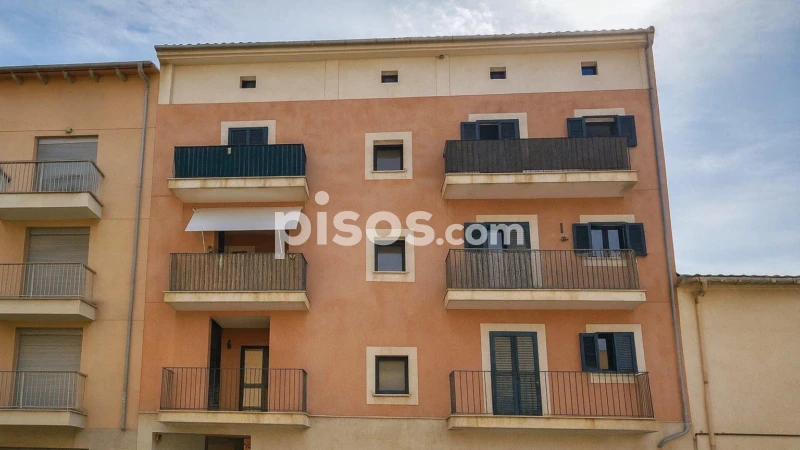 Apartamento de 3 dormitorios en Campos, Spain No. 273909